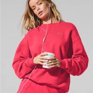 ALO Yoga Accolade Crew Neck Sweatshirt in Candy Red